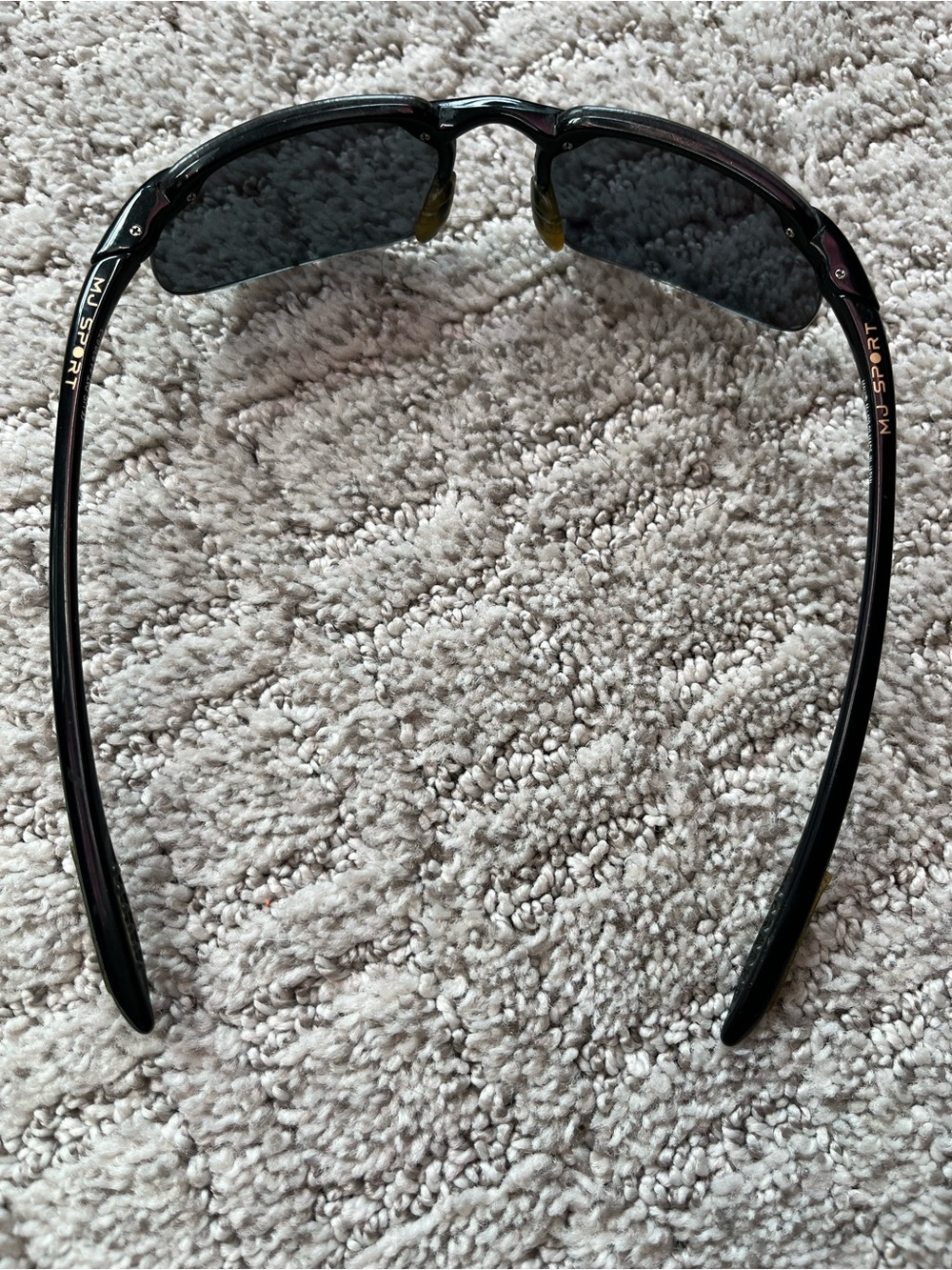 Maui Jim Black Rimless Sunglasses with Dark Gray Lenses - Picture 4 of 8